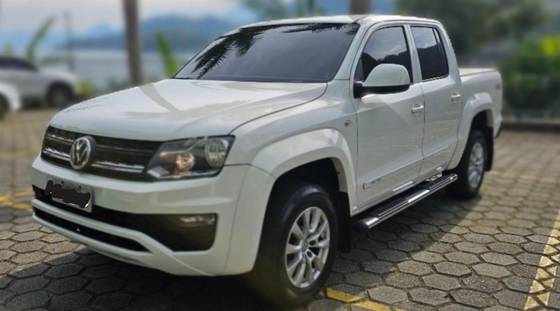 VOLKSWAGEN AMAROK 2.0 TRENDLINE 4X4 CD 16V TURBO INTERCOOLER DIESEL 4P AUTOMÁTICO VOLKSWAGEN AMAROK 2.0 TRENDLINE 4X4 CD 16V TURBO INTERCOOLER DIESEL 4P AUTOMÁTICO
